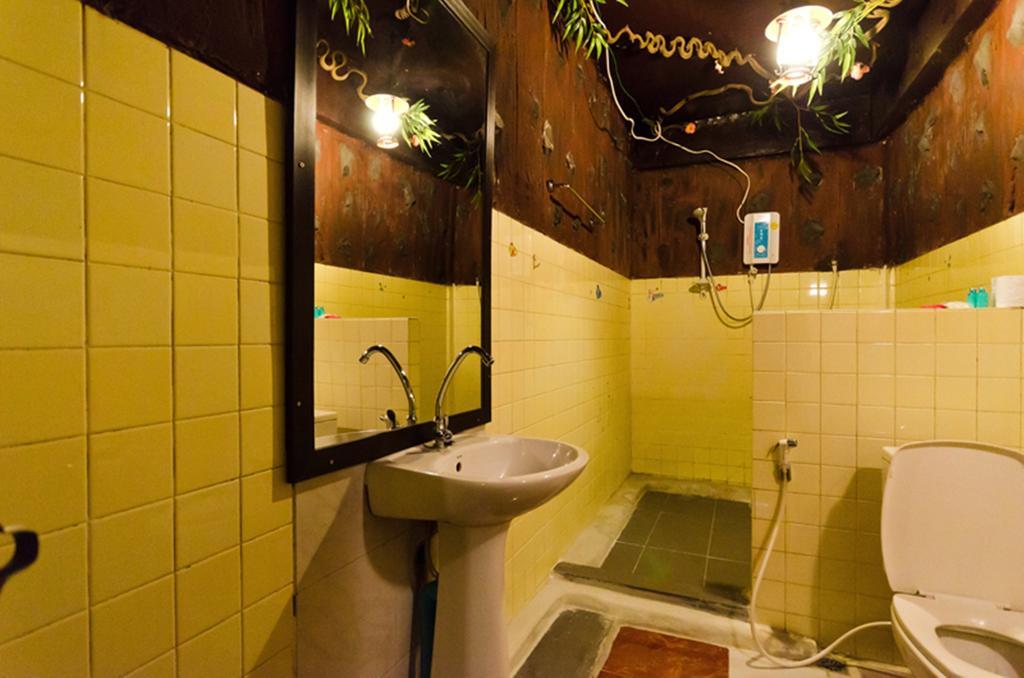 Eight Plus Hotel Bangkok Ngoại thất bức ảnh